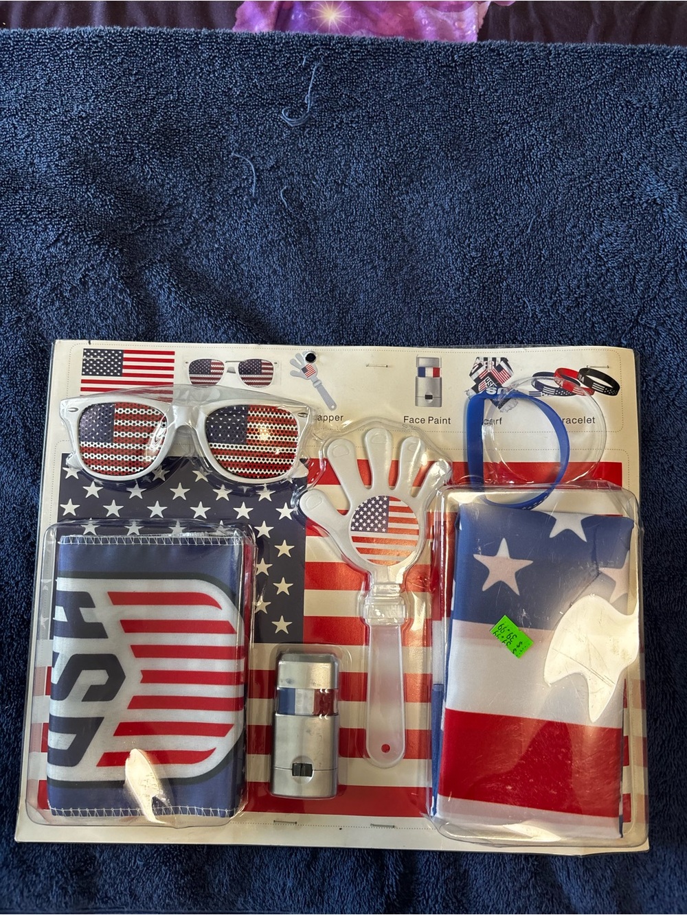 Patriotic USA Party Accessory Kit - Blue/Red/White